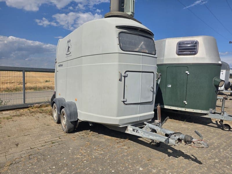 Westfalia Remolque para dos caballos de Westfalia